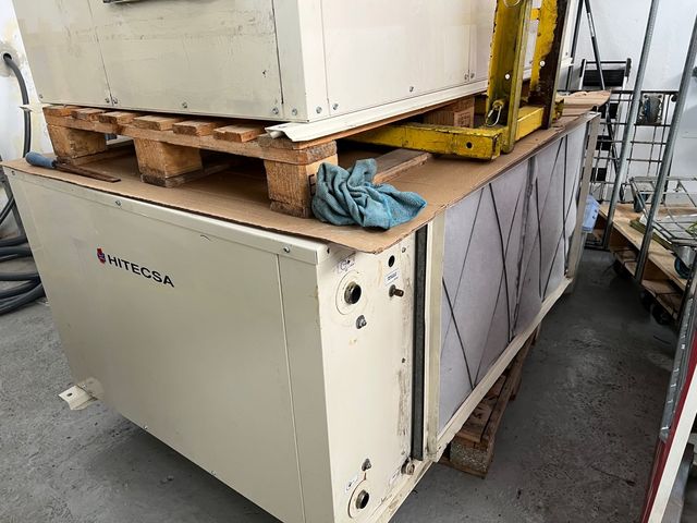 Bomba de calor aire-agua HITECSA