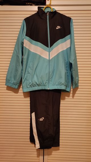 CHANDAL NIKE COMPLETO (un solo uso)