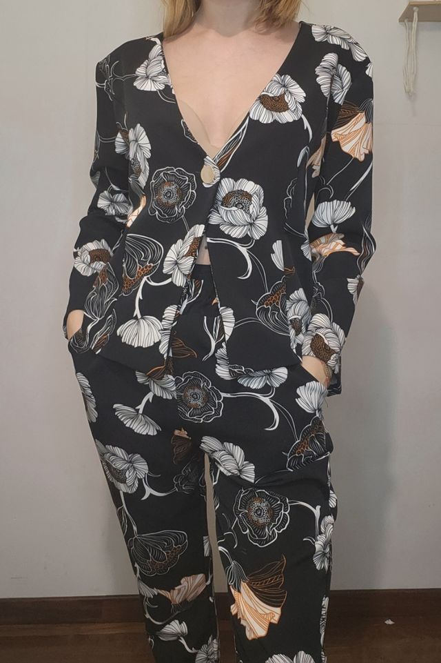 Completo floreale  giacca e pantalone