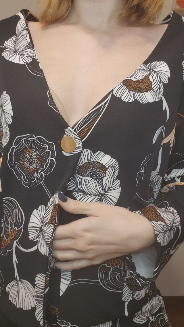 Completo floreale  giacca e pantalone