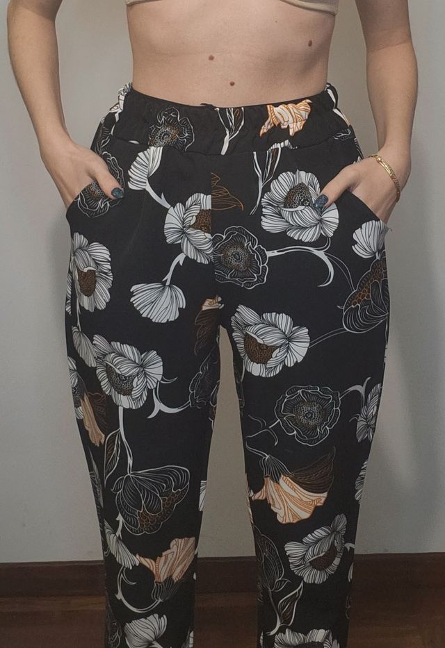 Completo floreale  giacca e pantalone