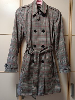 trench/ gabardina 
