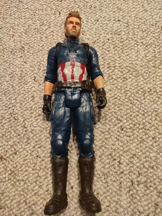 Muñeco articulado Capitán América