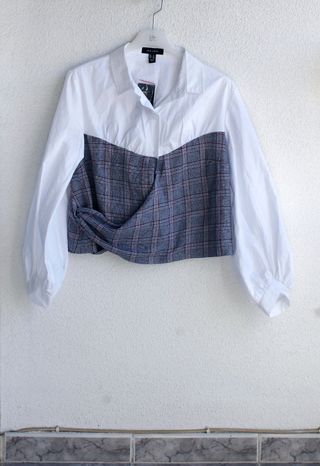 Camisa blanca con cuadros NUEVA