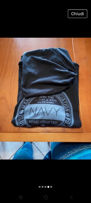 3maglietta  manica lunga con cappuccio