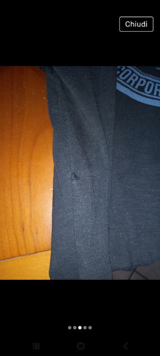 3maglietta  manica lunga con cappuccio