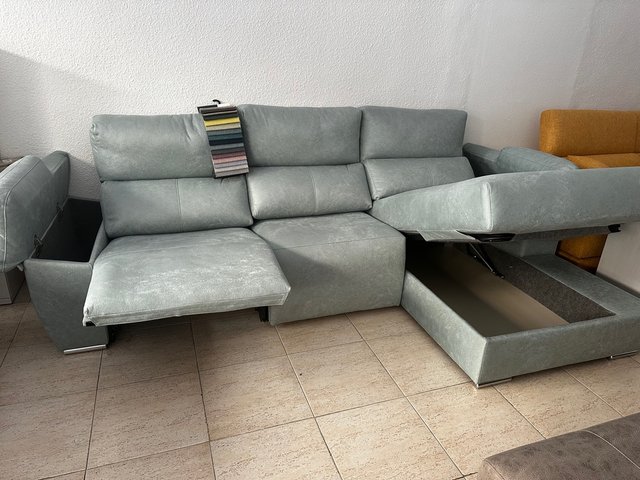 CHAISELONGUE MOTORIZADO CON ARCON,BRAZOS CON ARCON