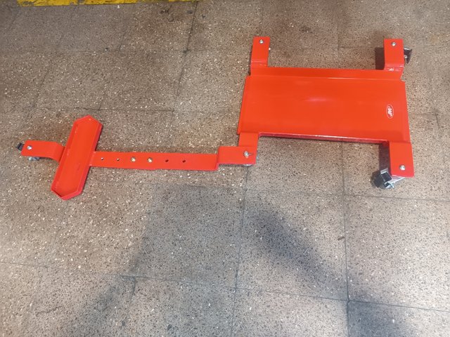 soporte para ayuda de aparcamiento de motos