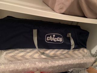 Cuna de viaje chicco.