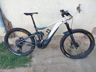 giant reign e+2 2020 con 2 baterias