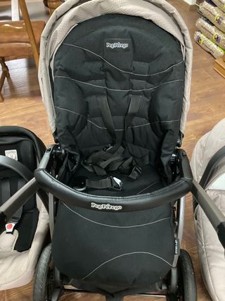 Set de silla, capazo y huevito Peg Perego