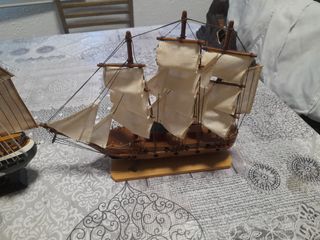 5 MAQUETAS MADERA BARCOS