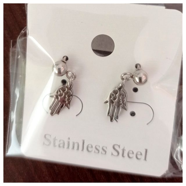 Pendientes de acero con mano de Fátima