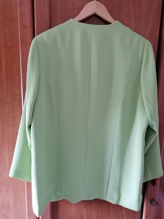 Precioso traje de señora 3 piezas. De Boutique.