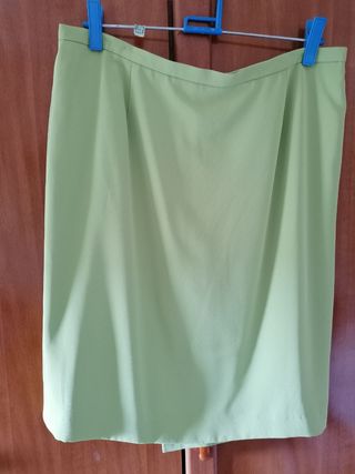 Precioso traje de señora 3 piezas. De Boutique.