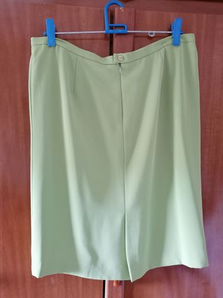 Precioso traje de señora 3 piezas. De Boutique.