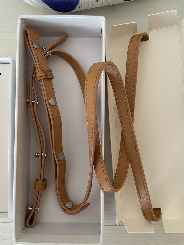 Correas y funda cámara Olympus PEN