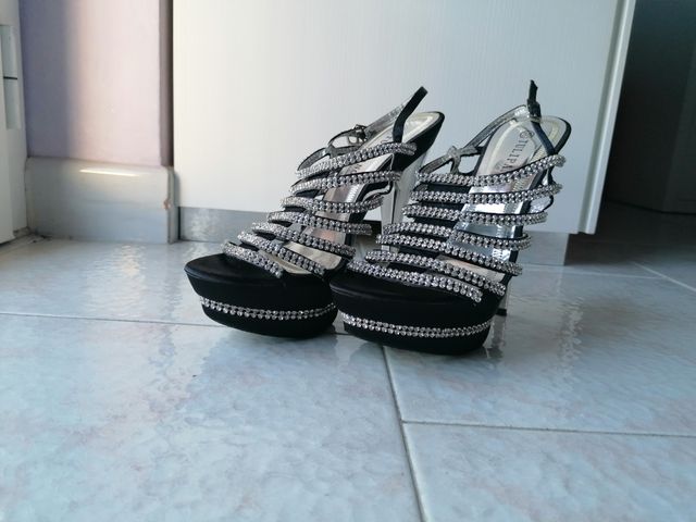 Sandali raso nero con strass