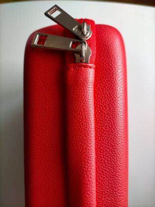 Neceser/maletín rígido rojo