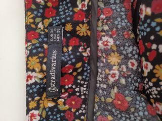 Falda Flores y Rayas plisada