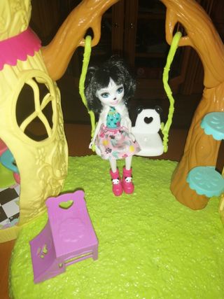 Casa árbol enchantimal