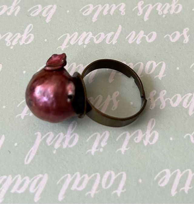 Anillo perla granate barroca