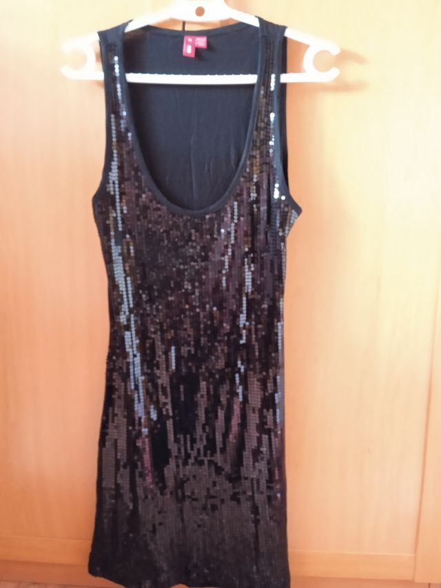 Vestido lentejuelas negras edc