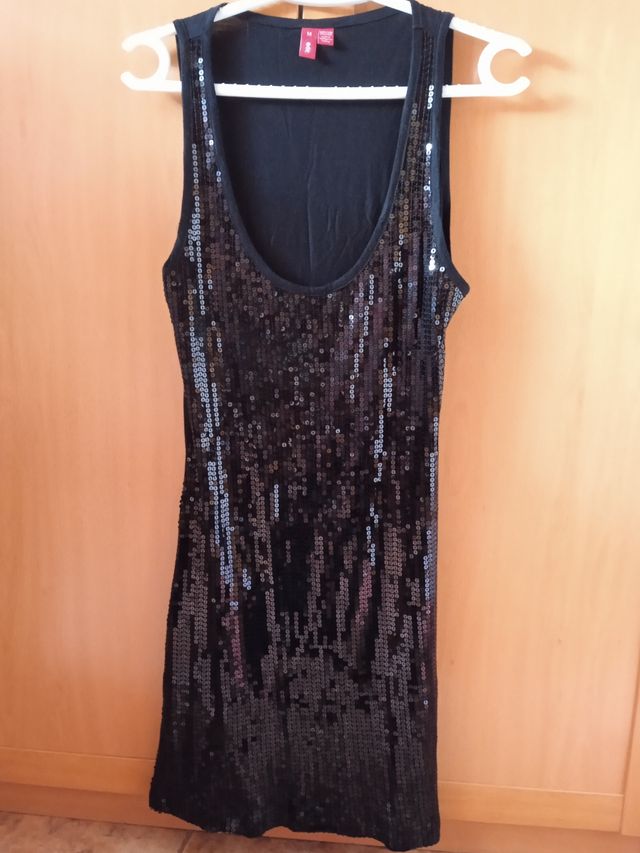 Vestido lentejuelas negras edc