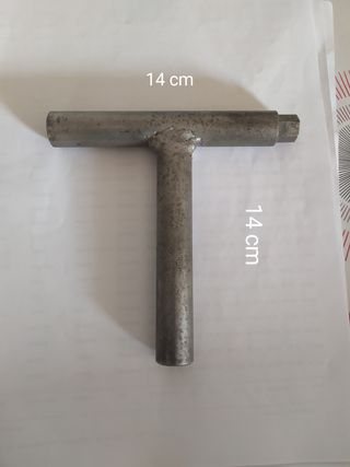 llave de apertura de arquetas tipo T