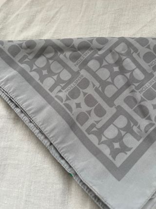 Pañuelo Benetton