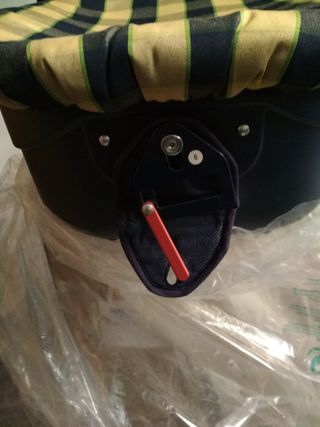 Coche y silla Chicco + capota parasol