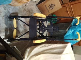 Coche y silla Chicco + capota parasol