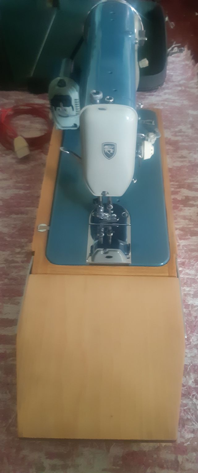 Maquina de coser vintage