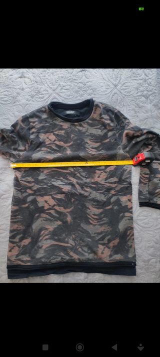 Zara sudadera camuflaje talla M