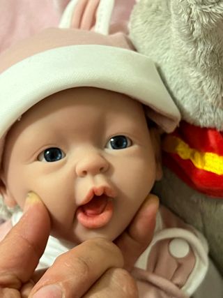 Bebé flexible de silicona de platino