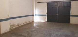 Local con uso de garaje o trastero