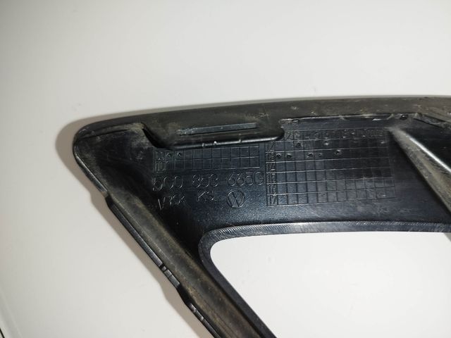 Griglia antinebbia originale per Golf VII