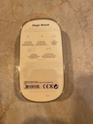 MAGIC MOUSE APPLE