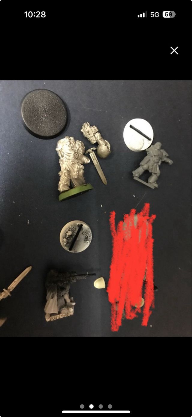 Warhammer bits Minis marines espaciales