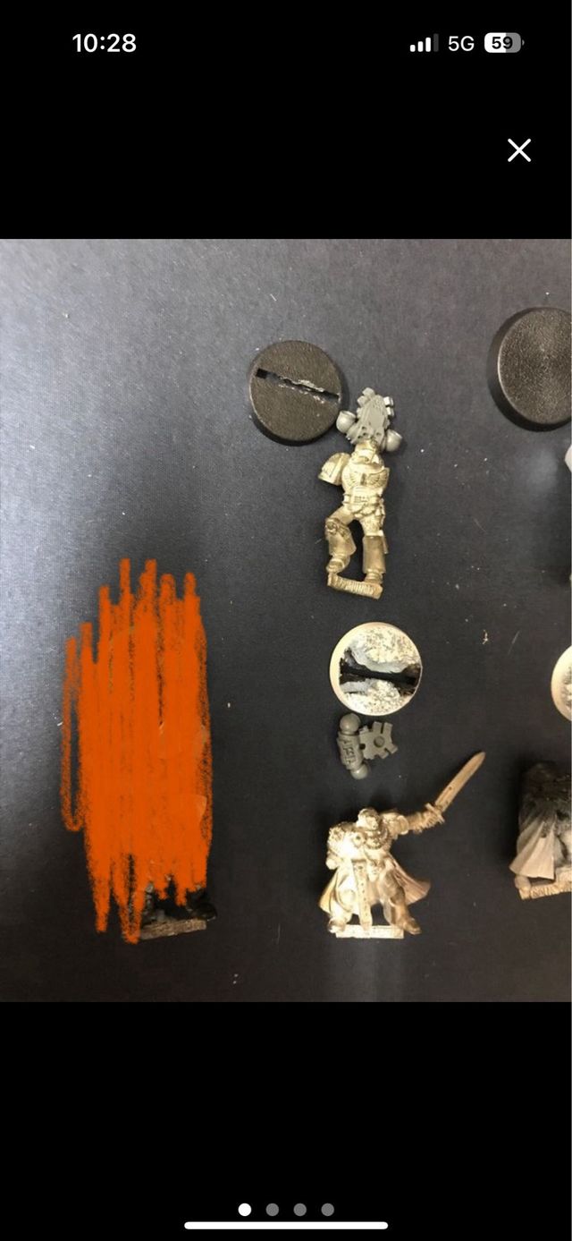 Warhammer bits Minis marines espaciales