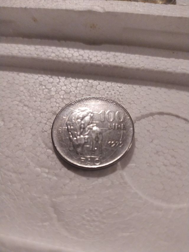 moneta 100 lire fao del 1979 testa rovesciata