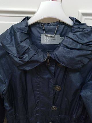 Gabardina azul marino