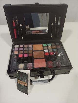OCASION MALETIN  MAQUILLAJES