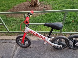 bicicleta sin pedales