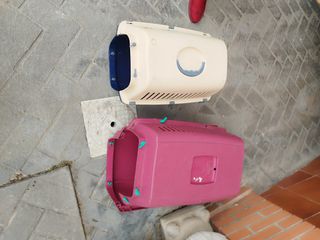 Se venden los dos transportines para perros peq