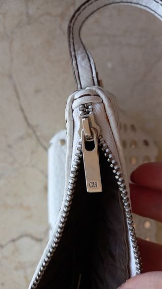 Bolso Carolina Herrera de hombro piel blanca