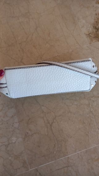 Bolso Carolina Herrera de hombro piel blanca