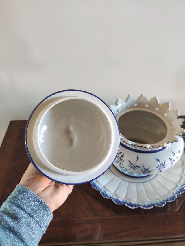 zuppiera in porcellana