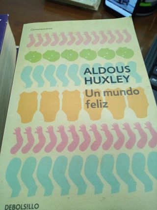 Lote de hermosos libros De varios autores .