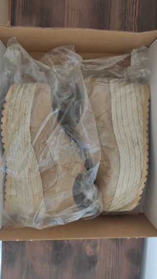 Zapato ante Gaia Shoes, modelo Sasha Brown